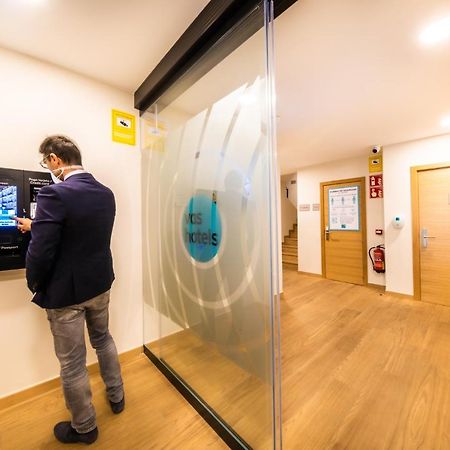 Hotel Vas Vitoria Autocheckin Екстериор снимка