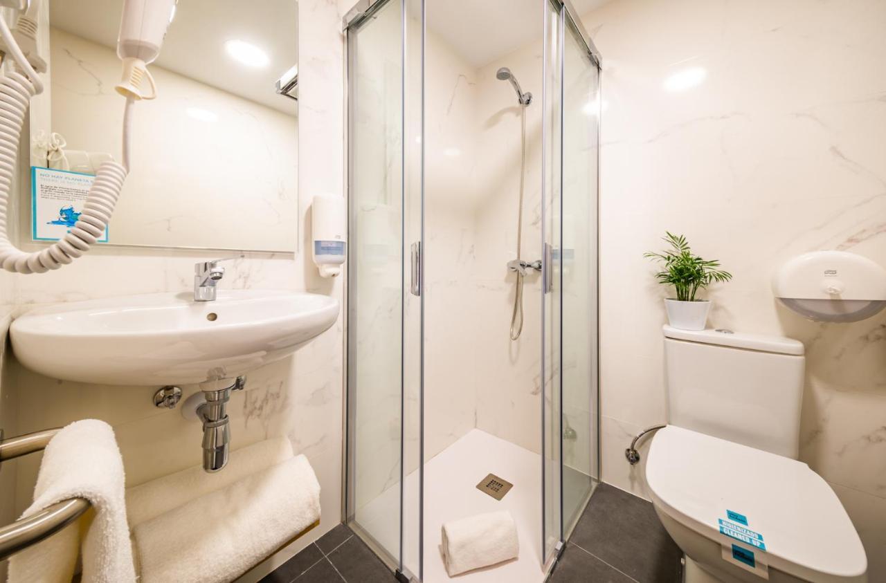 Hotel Vas Vitoria Autocheckin Екстериор снимка