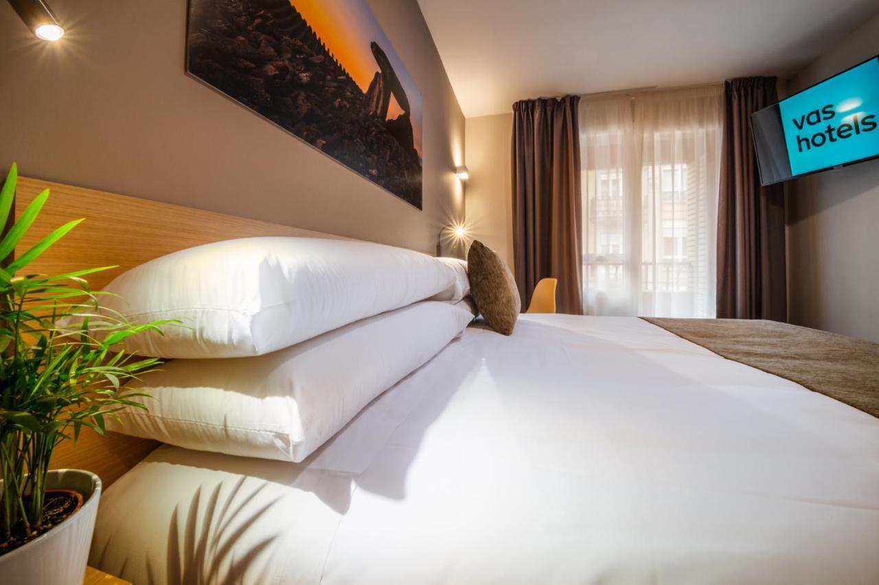 Hotel Vas Vitoria Autocheckin Екстериор снимка